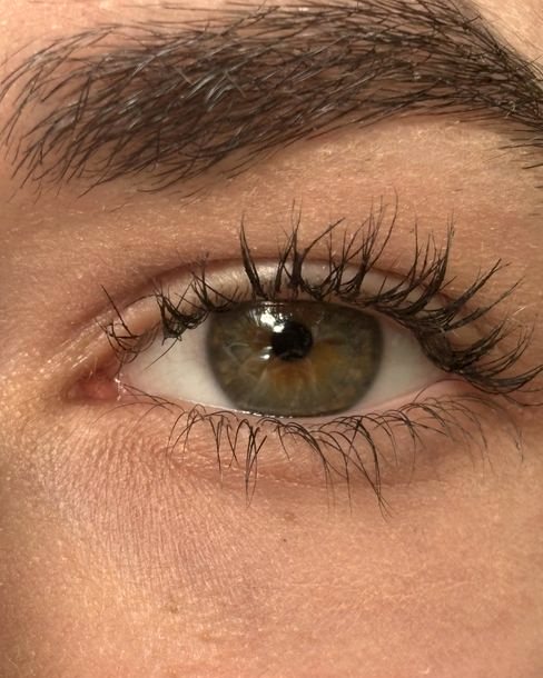 İpek Kirpik örneği — SİS Nails Studio Üsküdar